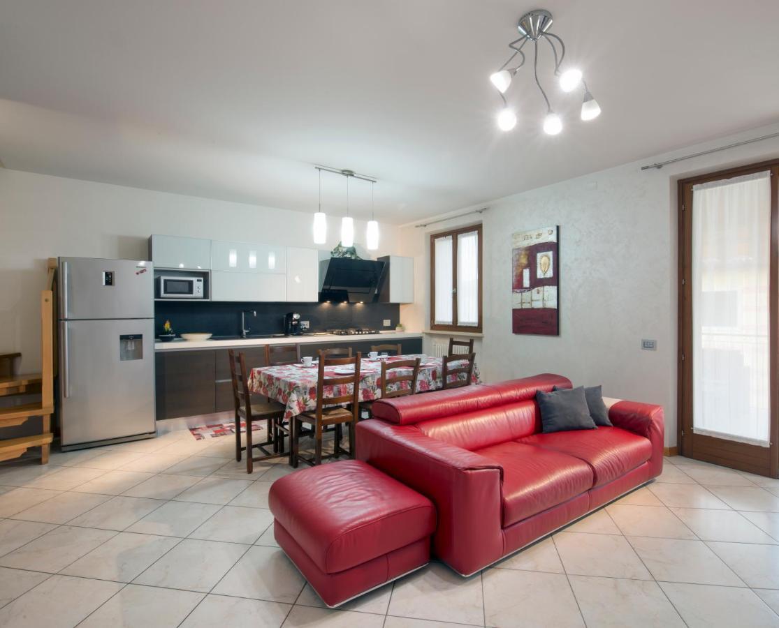 Casa Vacanza Simona Salionze Esterno foto