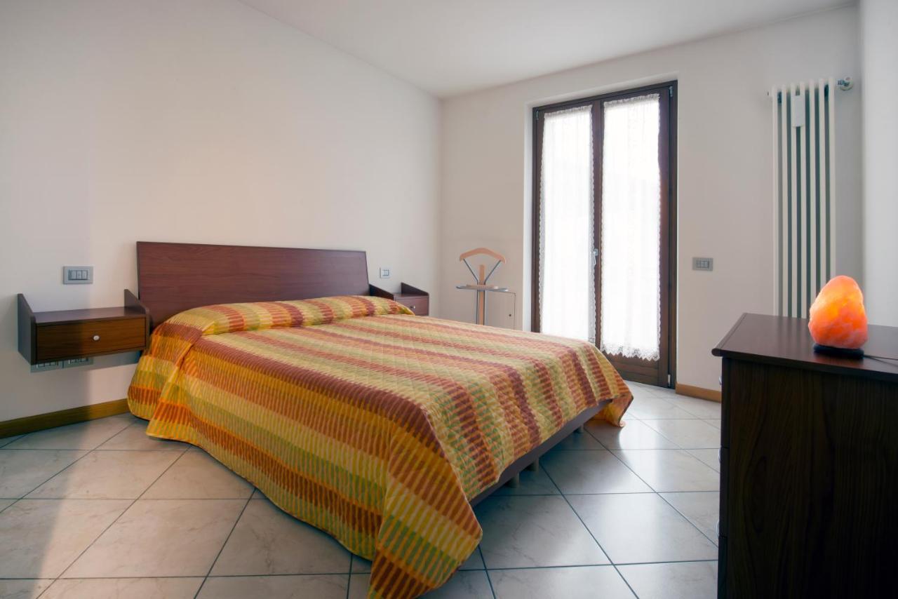 Casa Vacanza Simona Salionze Esterno foto